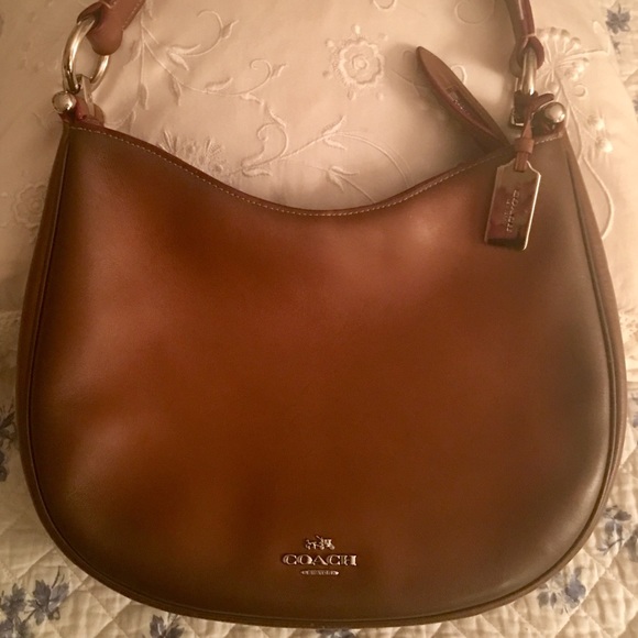Coach Handbags - FINAL SALE 🎉Coach Nomad Burnished tanned Hobo
